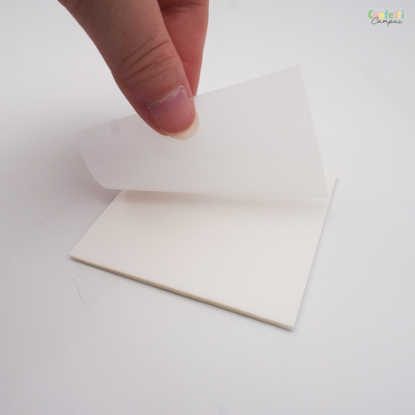 Pergamy Transparante Sticky Notes 76 x 76 mm-01